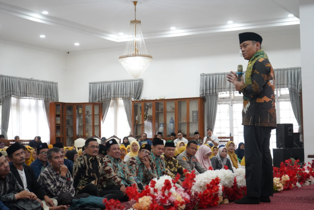 Wamendikdasmen Hadiri Tarhib Ramadan 1447 H di Sumedang, Dorong Penguatan Pendidikan Karakter