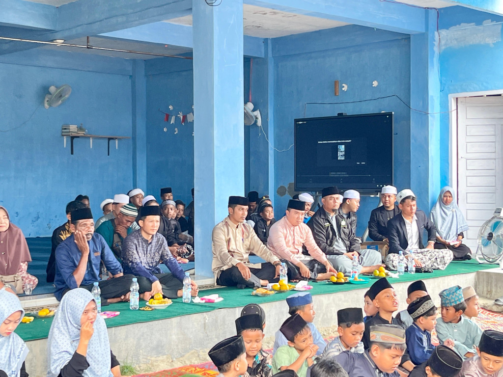 Wisuda Tahfiz 30 Juz Pondok Pesantren Salman Al-Farisi Diharapkan Lahirkan Generasi Qurani Berakhlak Mulia