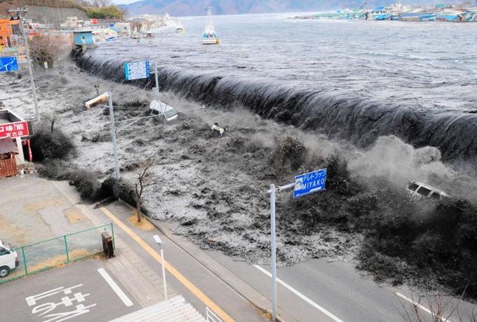 Satu Dekade Tsunami Dahsyat Fukushima, Jepang Masih Berduka