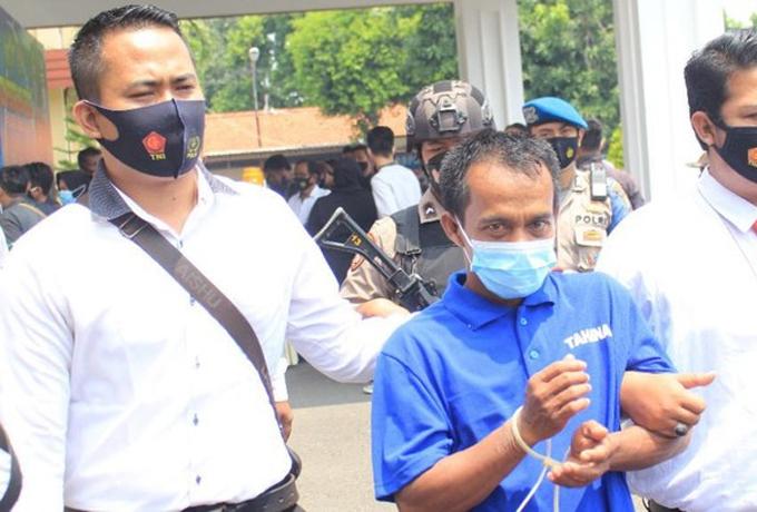 Hanya Gegara Ayam, Imam Masjid di Pasuruan Dibacok Usai Salat Subuh