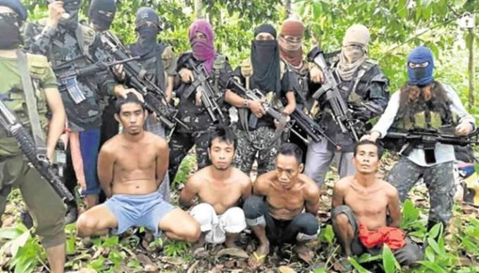 Kapal Abu Sayyaf Terbalik Dihantam Ombak, 3 WNI Tawanan Lolos