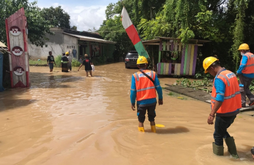 Amankan Kelistrikan di Daerah Terdampak Banjir Banten, PLN Terjunkan Petugas