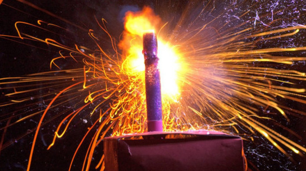 Anak Kelas 3 SD Dilarikan ke RS Akibat Ledakan Petasan, Begini Kronologinya