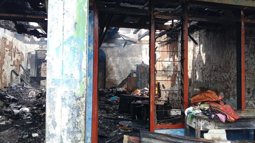 Kebakaran di Permukiman Padat Jaksel Padam, Puluhan Rumah Hangus