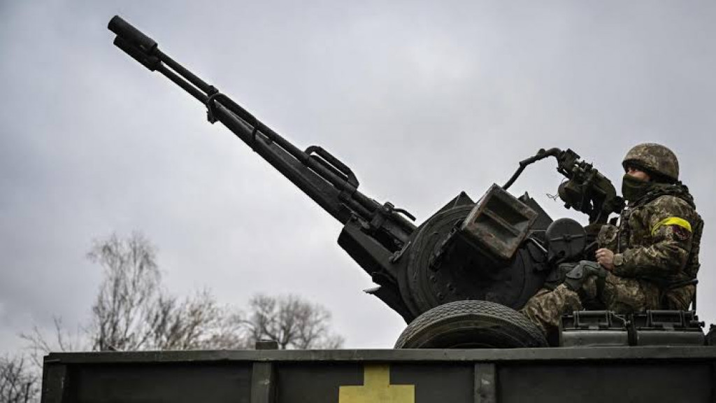 Pemerintah Ukraina Desak Barat Kirim Bantuan Senjata Lawan Rusia