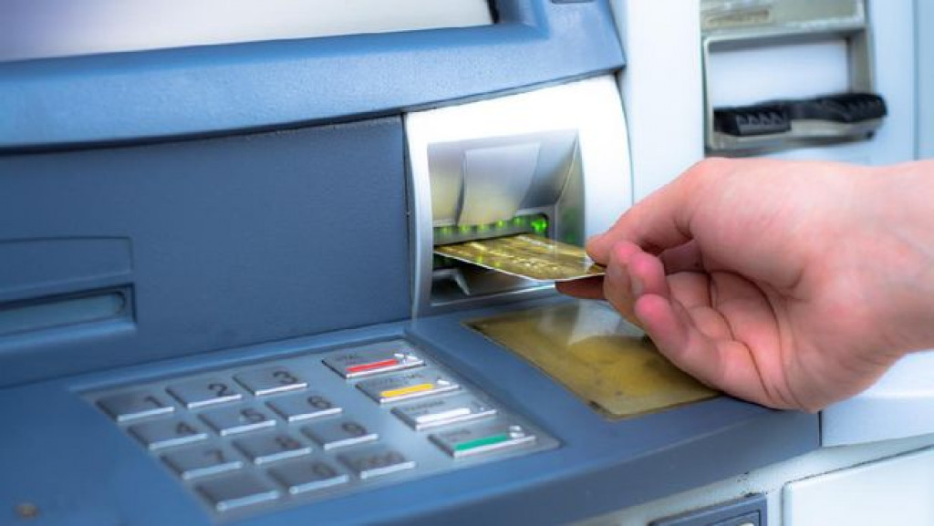 Penggunaan ATM Semakin Berkurang,Kenapa?