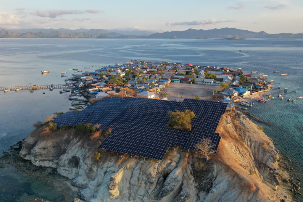 PLN Bangun PLTS di Pulau Kecil Kawasan Labuan Bajo NTT Dukung Presidensi G20