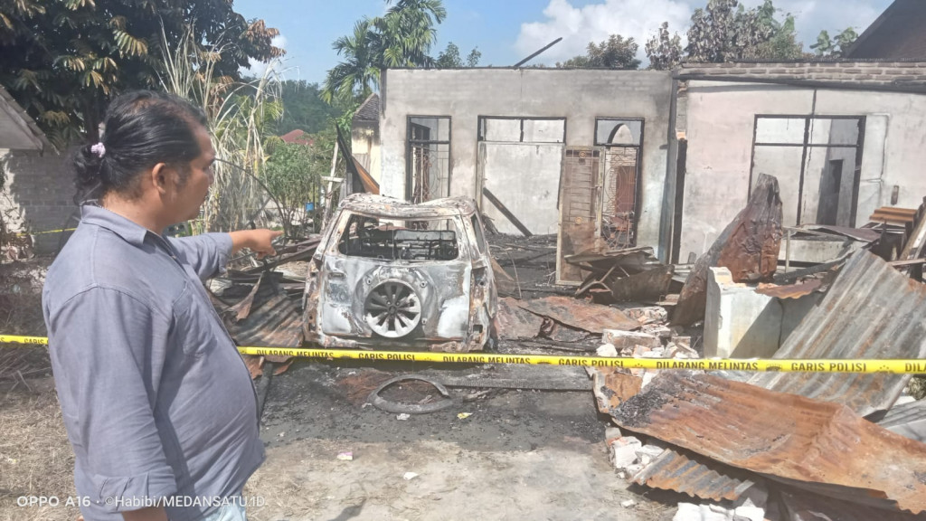 Wartawan di Labuhanbatu Diteror, Rumah dan Mobilnya Dibakar