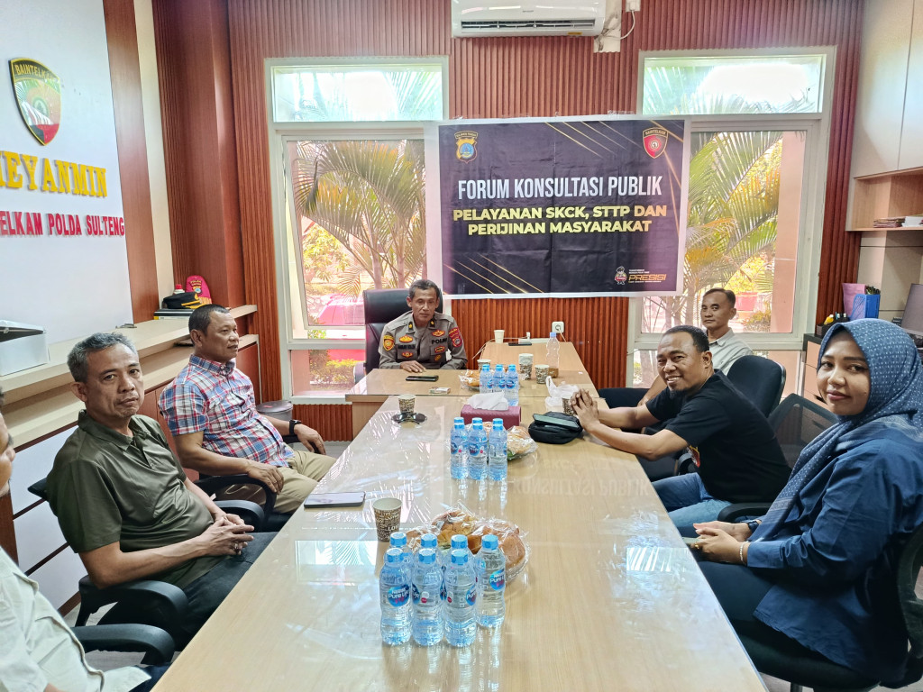 Polda Sulteng Buka Forum Konsultasi Publik Terkait Penerapan Pembuatan SKCK, STTP, Perizinan Masyarakat Secara Online