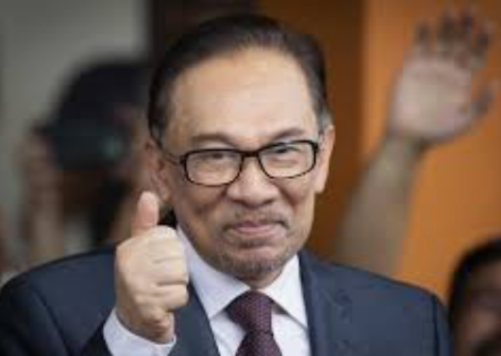 Anwar Ibrahim Girang Akhirnya Kapal Tanker Malaysia Bisa Meluncur di Selat Hormuz