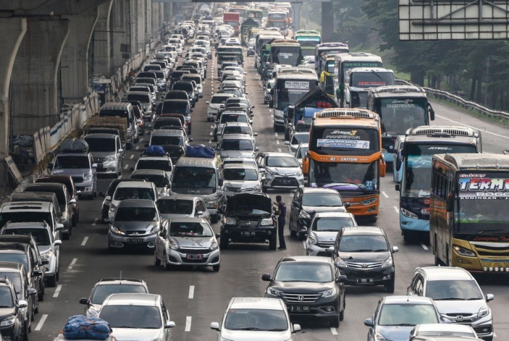 Arus Mudik Mulai Bergerak, 25 Persen Kendaraan Sudah Keluar dari Jakarta