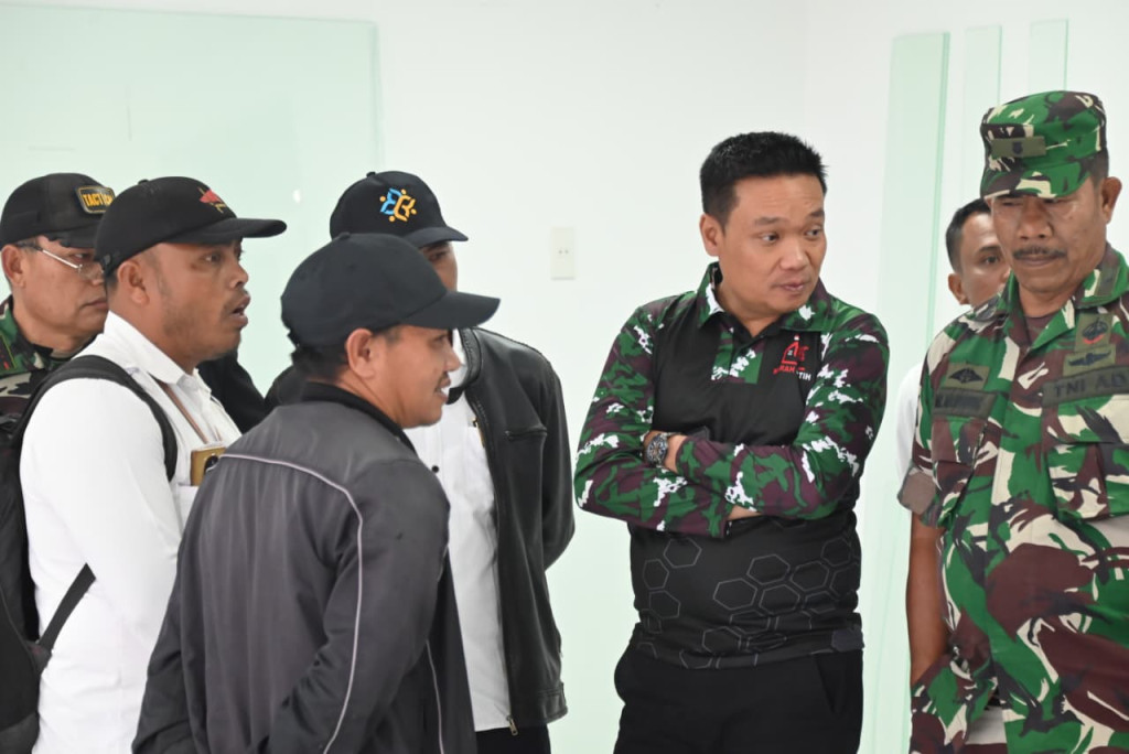 Bupati Humbahas Tinjau KDMP di Doloksanggul Memastikan Pembangunan Berjalan Sesuai Rencana.