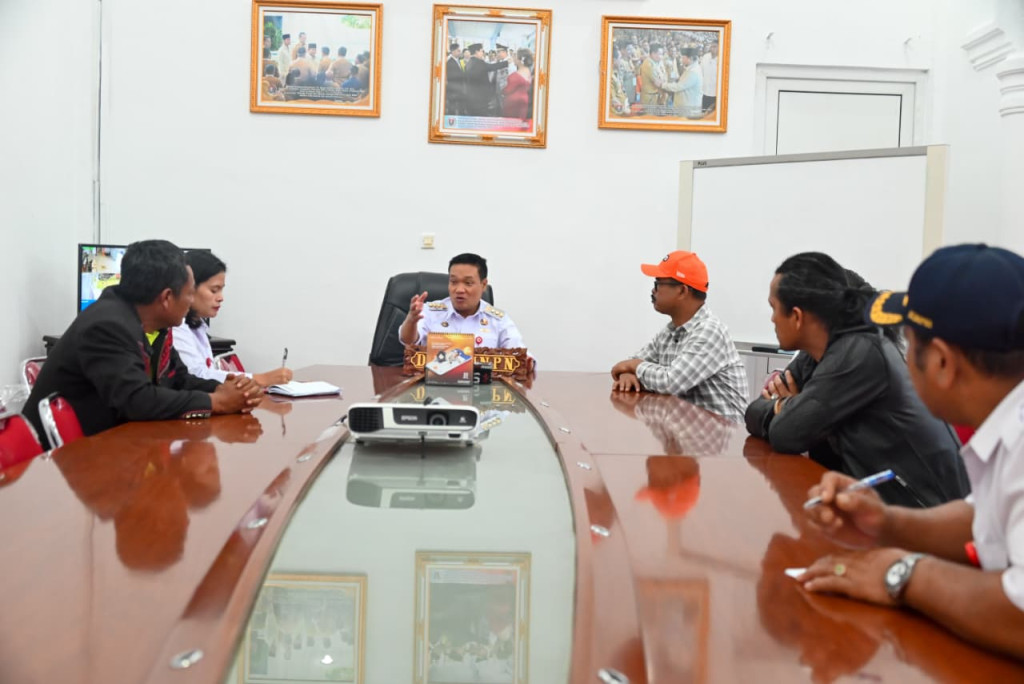 Bupati Oloan P Nababan Bersama Pemerhati Kopi Bahas Pengembangan Kopi di Humbahas