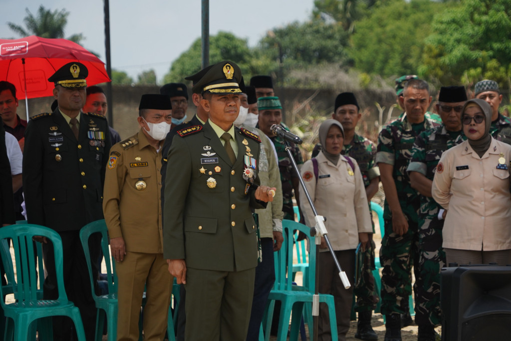 Danrem 042/Gapu Pimpin Pemakaman militer Almarhum Kolonel Inf (Purn) Sutrisno, Dedikasi Dikenang Sepanjang Masa