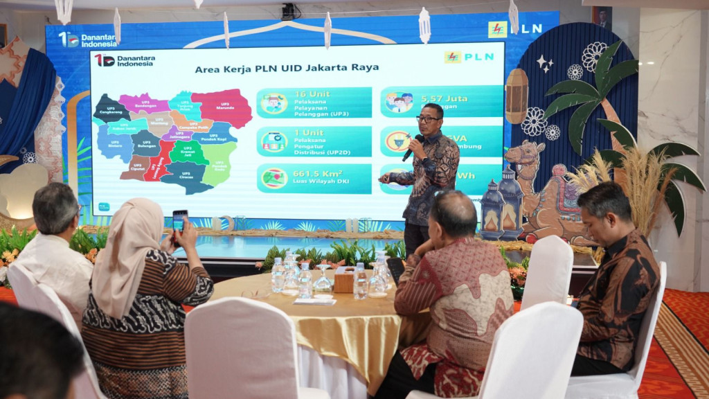Dari Masjid hingga SPKLU Jalur Mudik, PLN Pastikan Listrik Jakarta Andal Saat Idulfitri