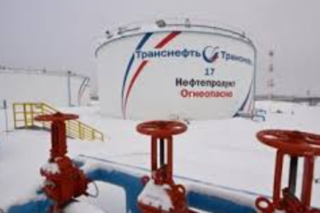 Efek Perang Timur Tengah: Asia Serbu Minyak Rusia, Stok Terancam