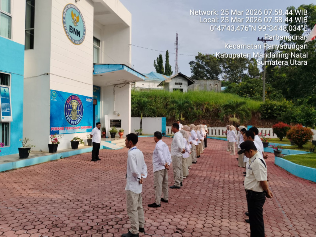 Hari Pertama Kerja Pasca Libur Lebaran, BNNK Madina Lakukan Apel Kesiapan Anggota