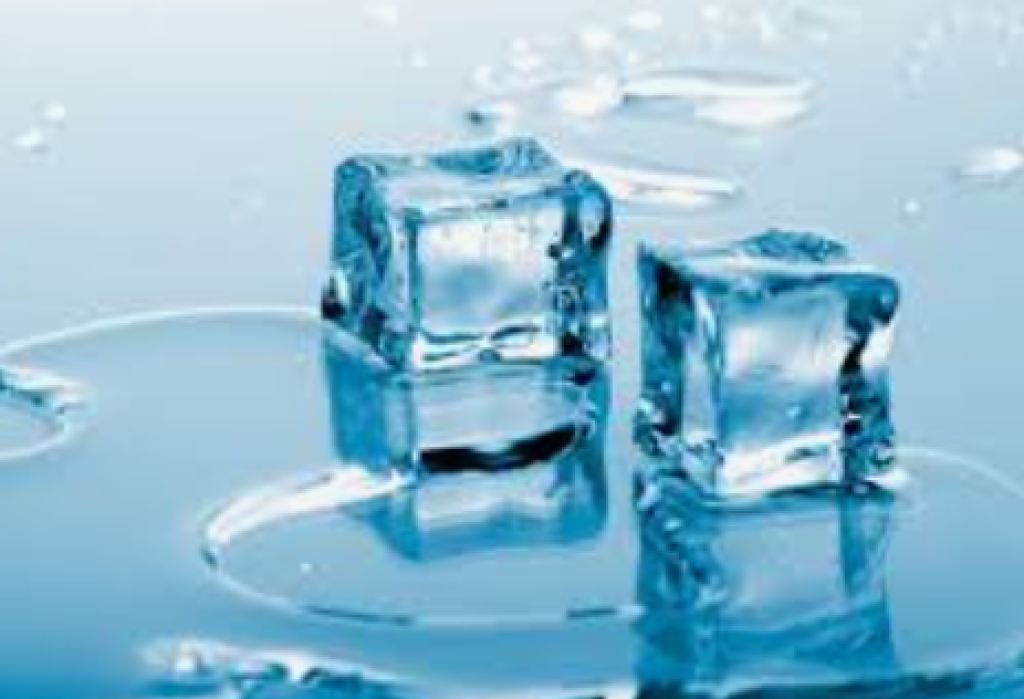 Jangan Asal Minum! Begini Cara Mudah Bedakan Es Batu Air Mentah dan Matang