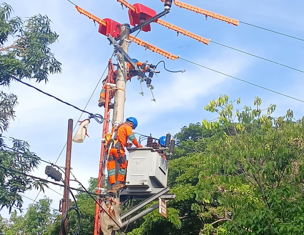 Jelang Idulfitri, PLN Siagakan Pasokan Listrik Sulawesi Bagian Selatan