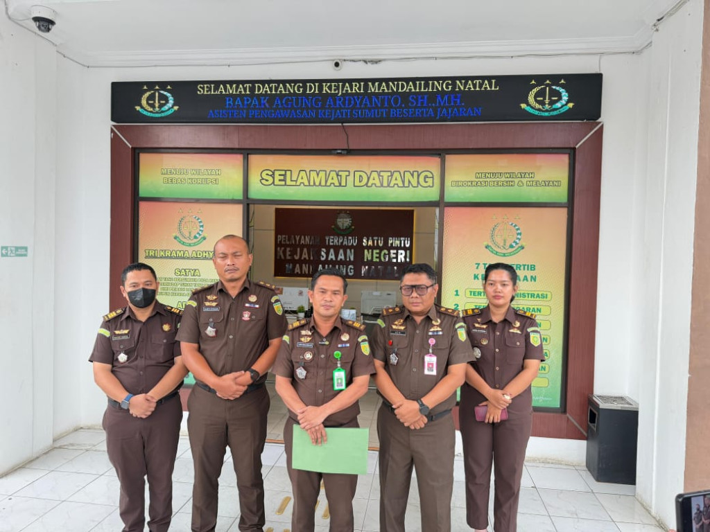 Kejari Madina Sampaikan Keterangan Resmi dan Klarifikasi Terkait Isu yang Berkembang di Media Sosial Prihal Dugaan Kutipan Uang Pengamanan