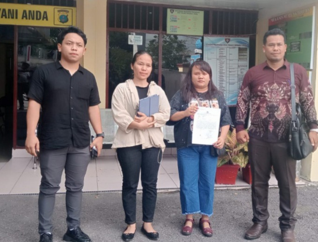 Ketua KPMPTSB melaporkan ES Ketua Bisukma dan HKTI Tentang Penggelapan ke Polres Taput