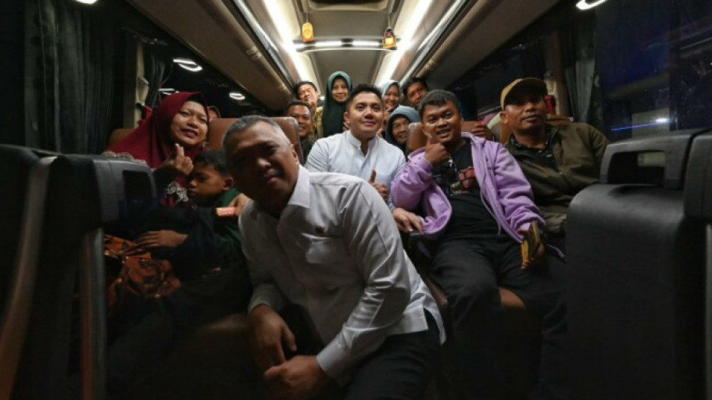 Pantau Arus Balik, Seskab Sebut Mudik Lebaran 2026 Lebih Tertib dan Terkendali