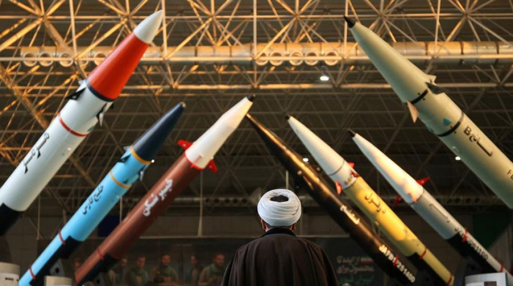 Perang di Timur Tengah Makin Tak Terkendali, AS Rancang Serangan Darat ke Iran