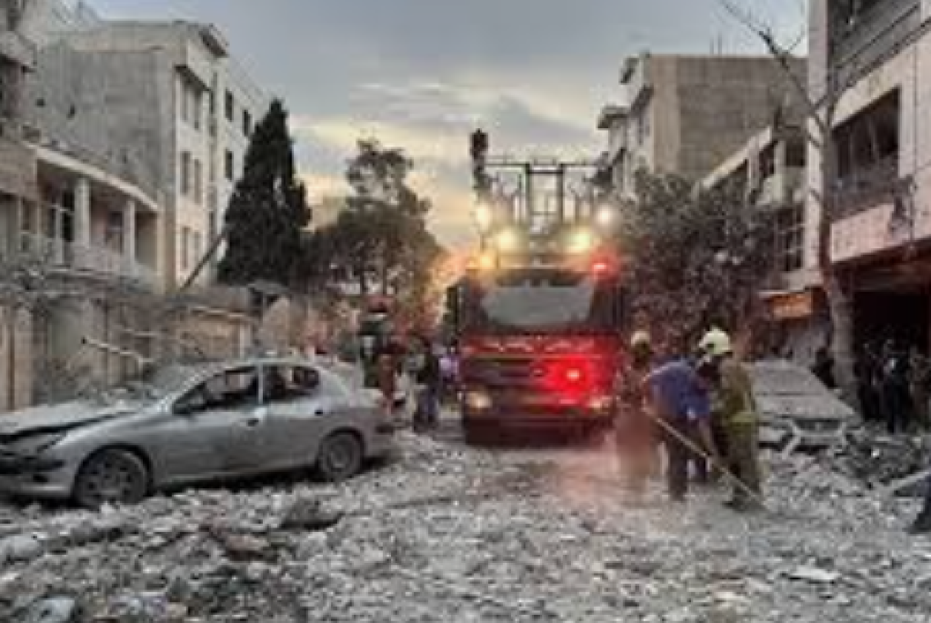 Perang Iran Buntu, Trump Mulai Terdesak dari Dalam dan Luar Negeri