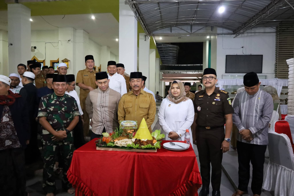 Peringatan Hari Jadi ke-27 Madina Ditandai dengan Khataman Al-Qur'an