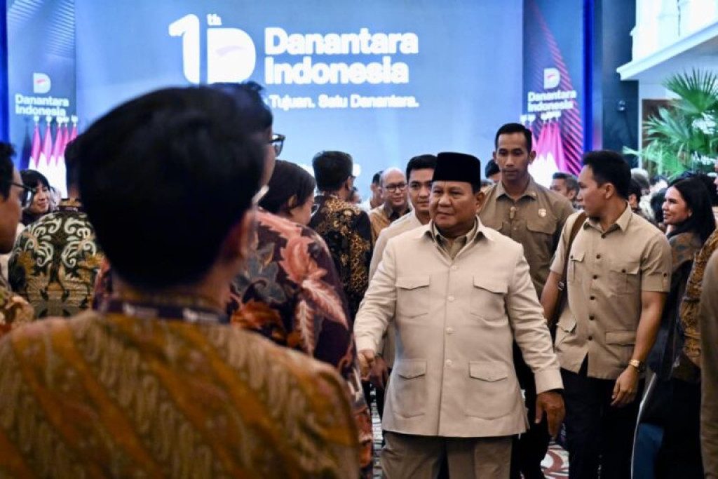 Prabowo Targetkan Pembangunan 100 GW Energi Surya, Percepat Transformasi Energi Nasional