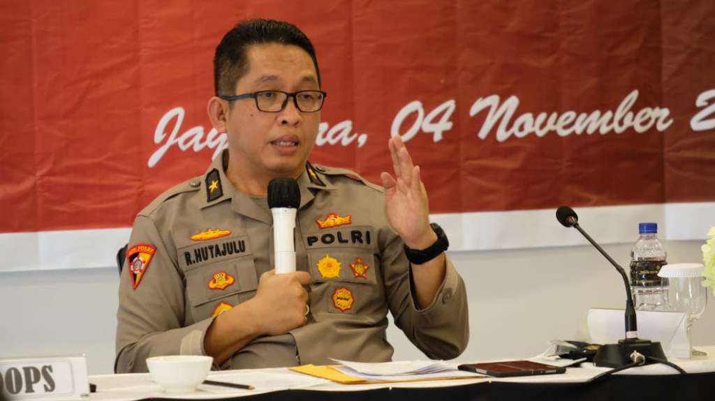 Profil Irjen Pol Roma Hutajulu, Perwira yang Naik Pangkat di Mabes Polri