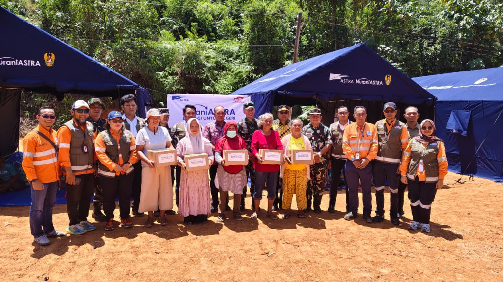 PT Astra Bantu Korban Bencana Ekologis Tapteng