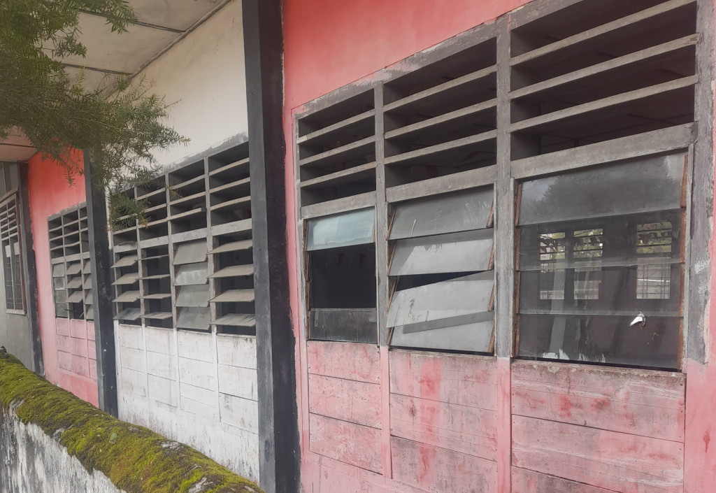 Realisasi Penggunaan Dana BOS di SMPN 4 Siborongborong Tahun 2025 Patut Dipertanyakan