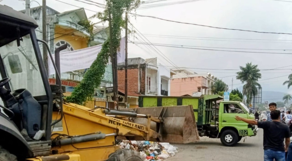 Sampah Padati Padangsidimpuan di Hari Kedua Lebaran, DLH Cepat Tindak!