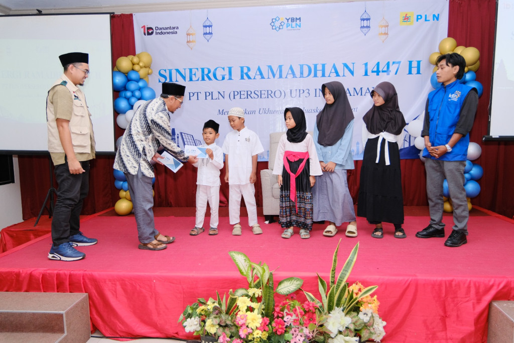 Sinergi Ramadhan: PLN UP3 Indramayu Salurkan Zakat untuk Pendidikan Anak Yatim