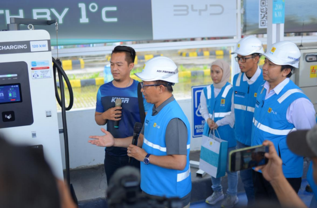 SPKLU Jalur One Way Disiapkan PLN, Pemudik EV Tak Perlu Khawatir