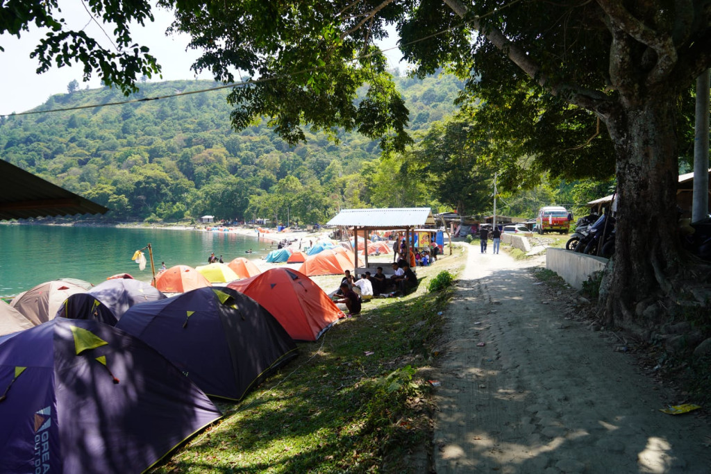 Spot Buruan Wisatawan di Hari Libur di Toba