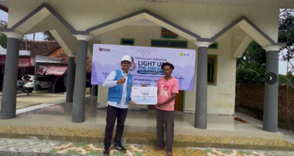 Terang Ramadhan di Mushola Al-Hikmah, PLN Hadirkan Listrik Lewat Light Up The Dream