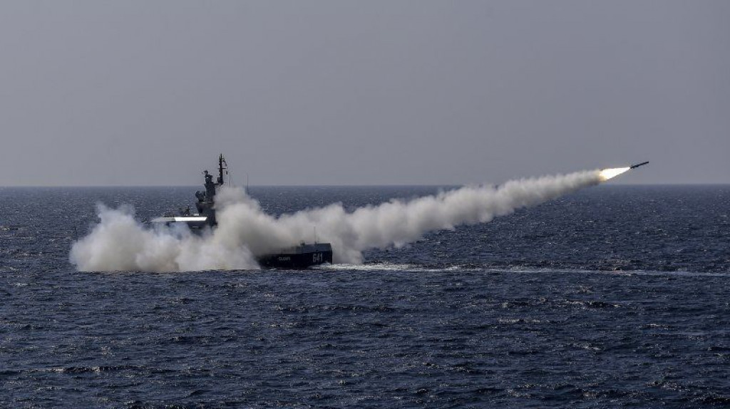 Buktikan Kehebatan Rudal C-705, Indonesia Lakukan Penembakan Target  di Laut Natuna