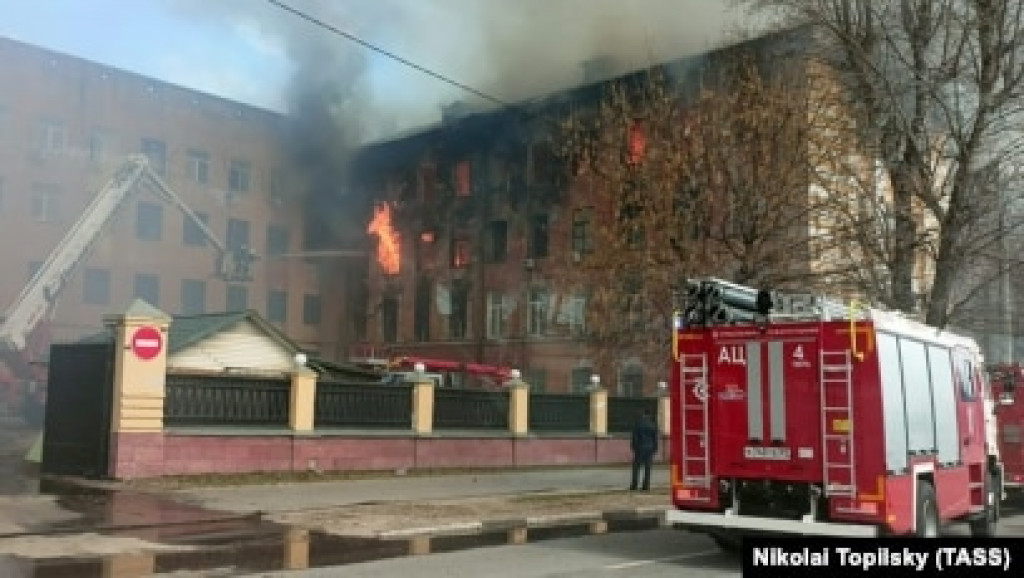 Institut Riset Militer Rusia Kebakaran, Korban Tewas 17 Orang