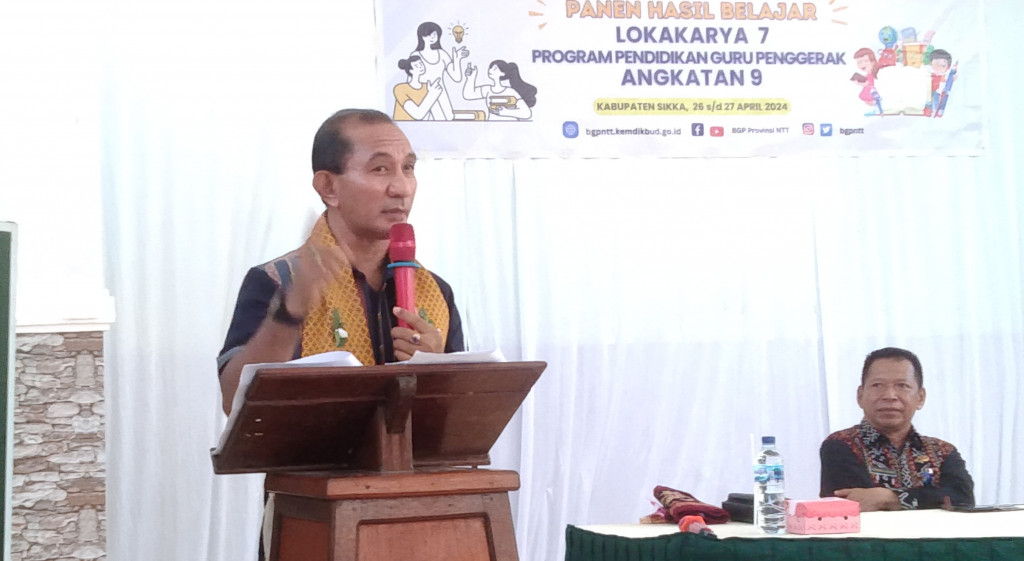 Buka Lokakarya 7, Pj. Bupati Sikka: Guru Penggerak Harus Jadi Guru Jalan Tengah, Bukan Guru Tengah Jalan
