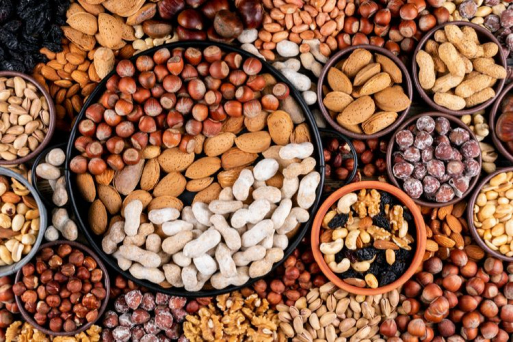 Dokter RSPON Jakarta Merekomendasikan Kacang-kacangan bagi Pasien Stroke
