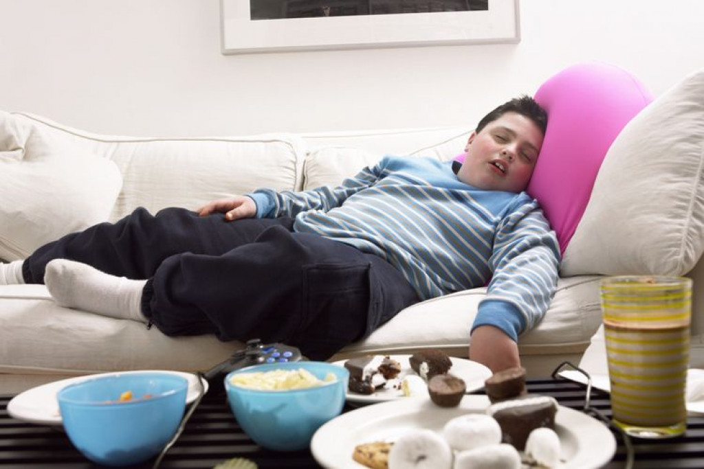 Hindari Kebiasaan Tidur Setelah Makan, Ternyata Ini 4 Dampak Buruk bagi Kesehatan