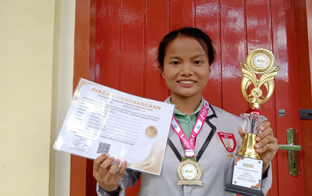 Mantap! Mahasiswi UNIAS Raih Juara 1 Matematika Kompetisi Akademik Tingkat Nasional