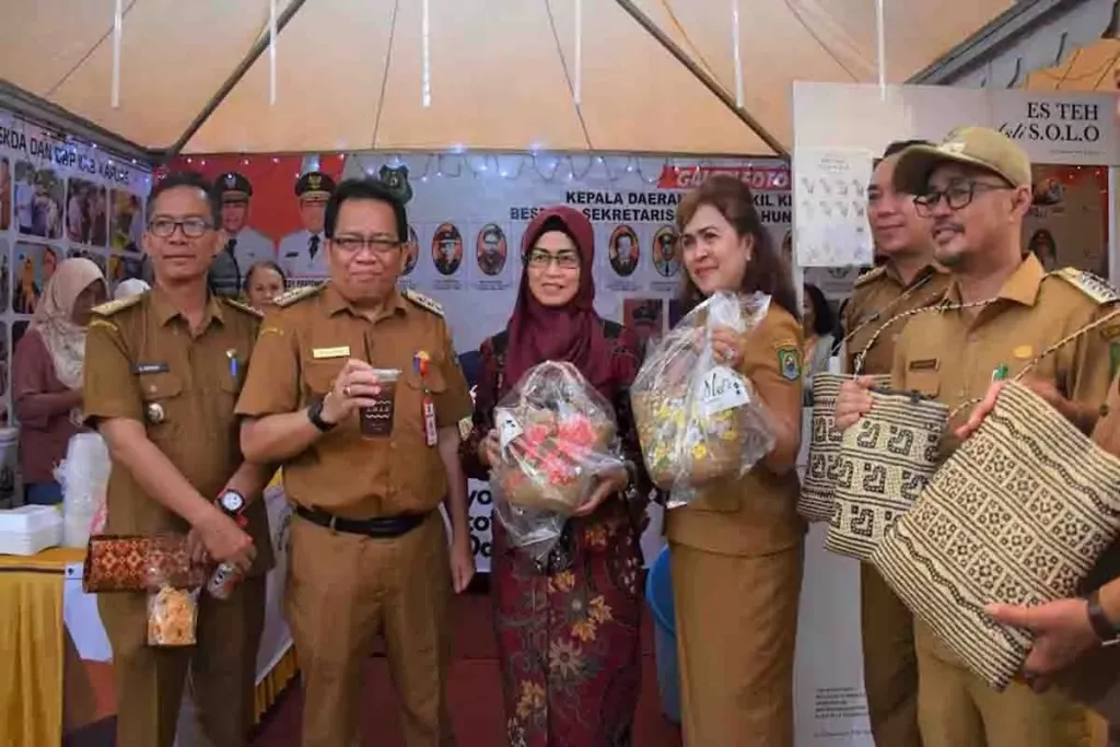 Pj Bupati Kapuas Dorong Sinergi UMKM dalam Kapuas Expo 2024