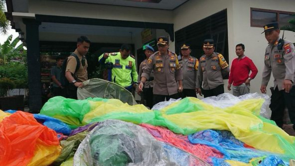 Polres Trenggalek Bersama TNI dan Satpol PP Razia Balon Lebaran