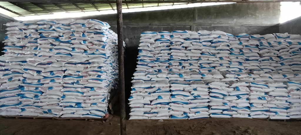 630 Ton Stok NPK dan Urea Bersubsidi Ada di Gudang Lini 3 Tapanuli Utara.