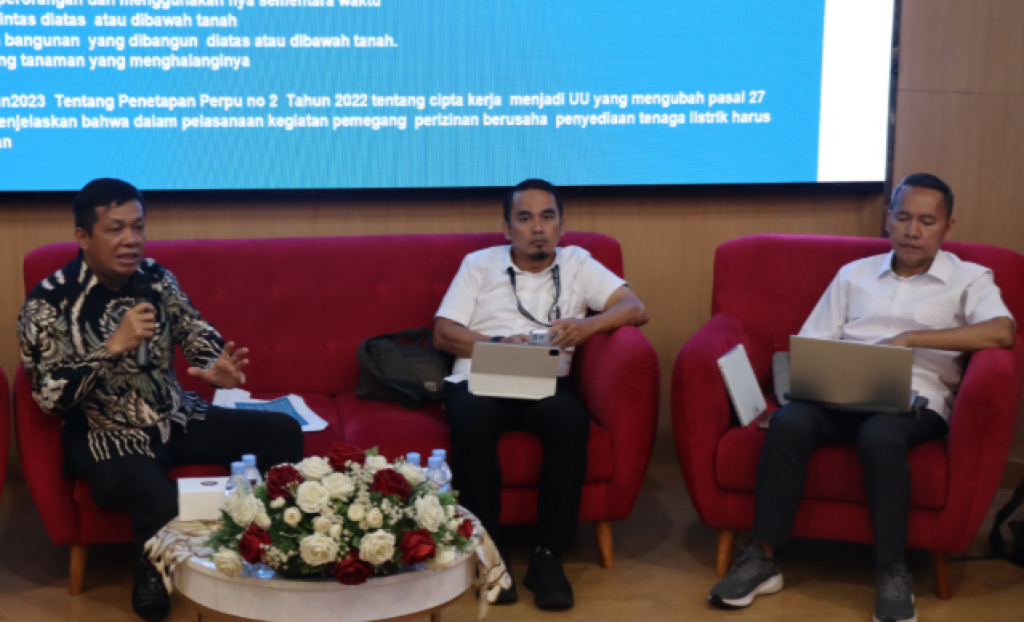 ALPERKLINAS Apresiasi Kemandirian Energi PTPN IV Ubah Limbah Sawit Jadi Listrik