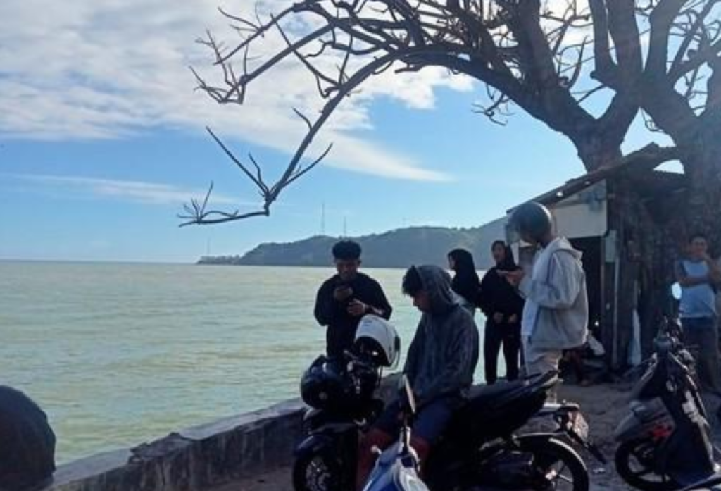 Ancaman Tsunami Mengintai, Aktivitas Pesisir Dihentikan Pasca Gempa Laut Maluku