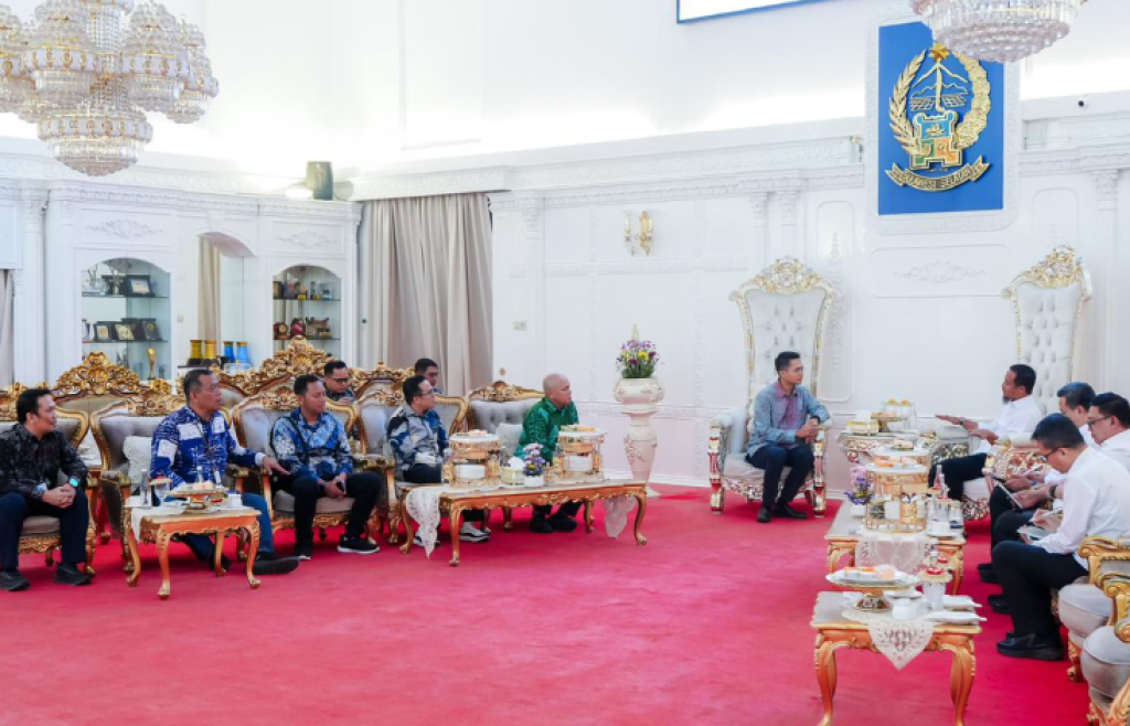 Audiensi GM PLN UIP Sulawesi dengan Gubernur Sulsel Perkuat Dukungan Pembangunan Infrastruktur Ketenagalistrikan